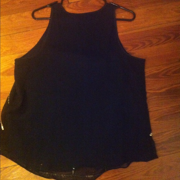 Apt 9 size L sequin top - Picture 2 of 4