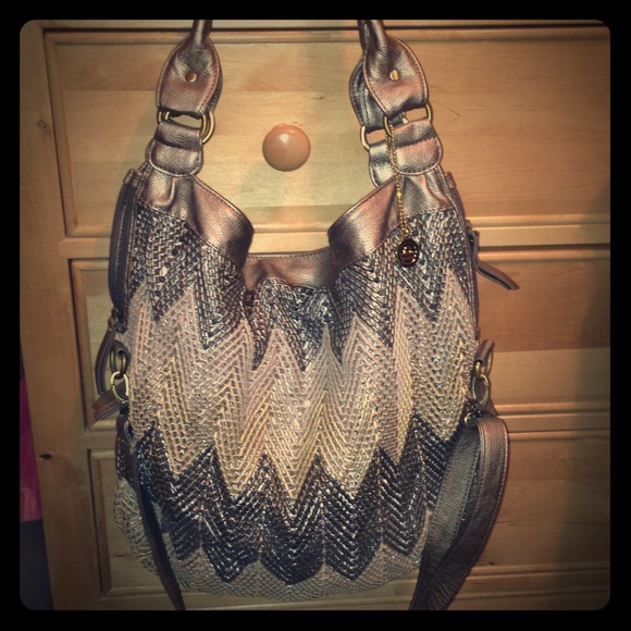 Big Buddha Handbags - Big Buddha chevron style handbag w/removable strap