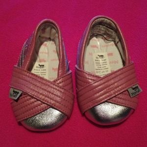 -SOLD- Minnies Leather Baby girl Shoes New