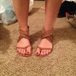 🎀Tan Chain Sandals🎀