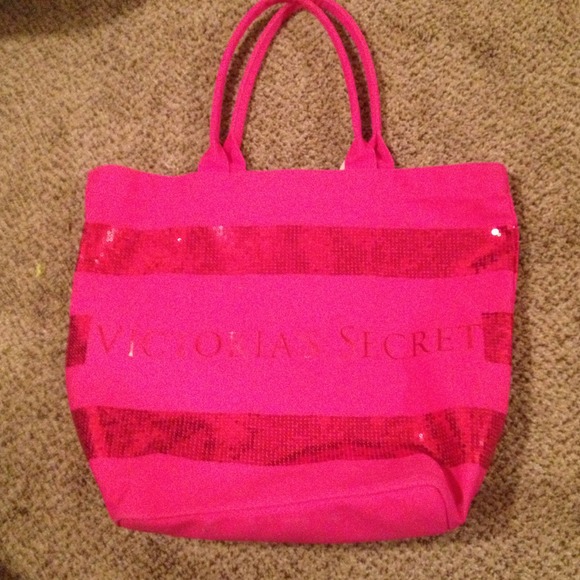 🎀VS Tote🎀 - Picture 1 of 2