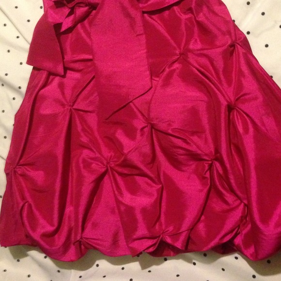 Dressy Magenta bubble dress - Picture 3 of 4
