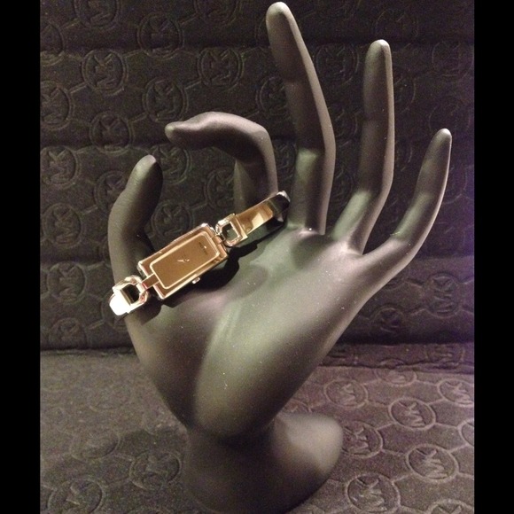 🎀🎀🎀Authentic Movado watch🎀🎀🎀