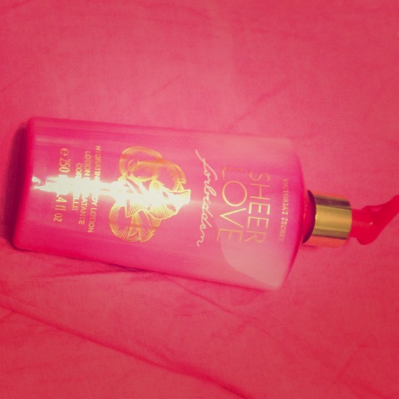 Victoria's Secret Sheer Love Forbidden Body Lotion