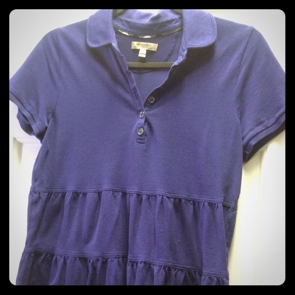 100% Authentic Burberry Piqué polo SOLD!