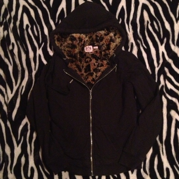 Juicy Couture Leopard Zipup