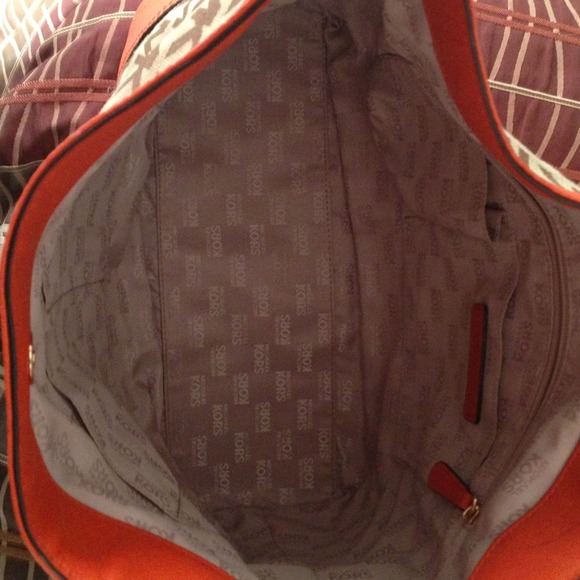 MKSatchel DONATED - Picture 4 of 4