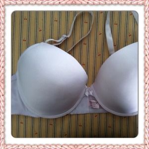 PINK PARIS Plunge Bra - 46D - White