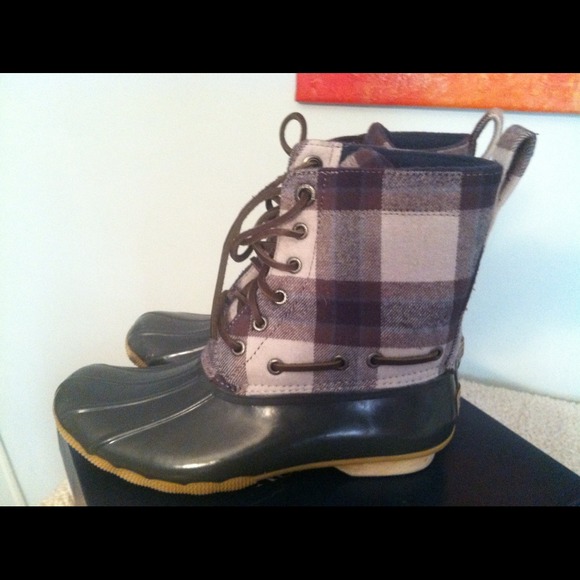 !!!Sold!!Sperry Top Sider Shearwater Rainboots - Picture 3 of 3