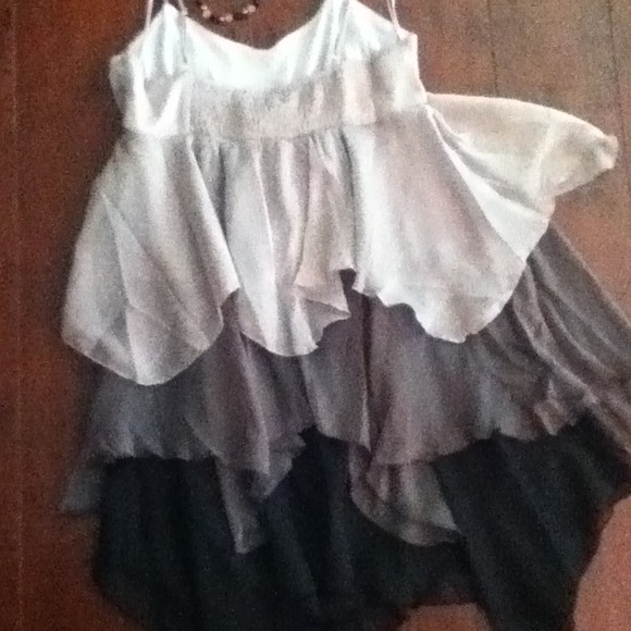 Long top - Picture 2 of 2