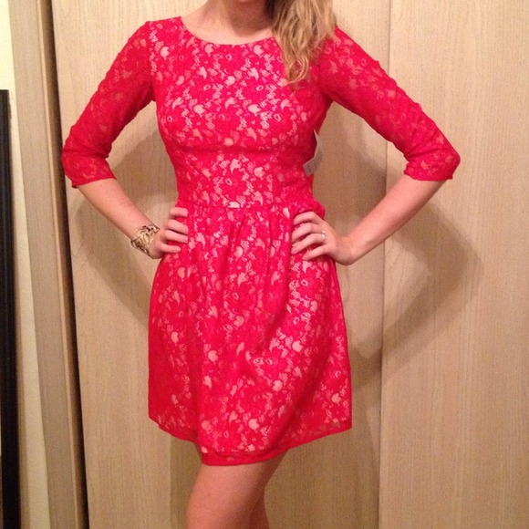 SOLD!!!!! French Connection Red Lace Dress ❤