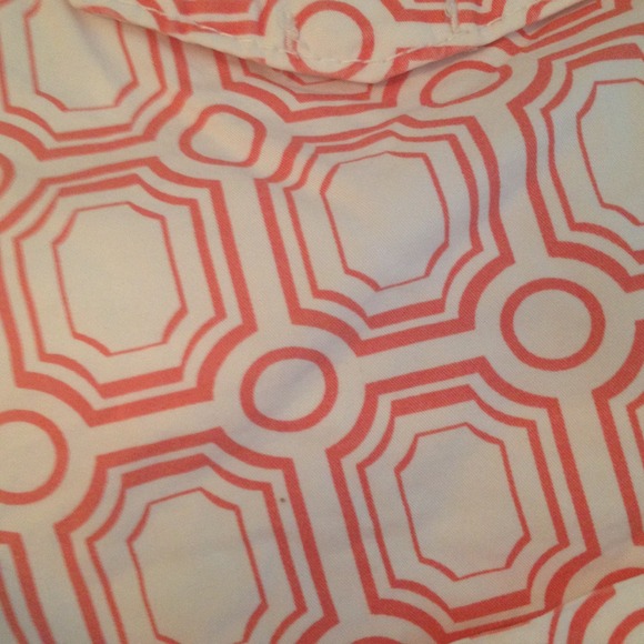 🚫SOLD🚫Old navy shorts - Picture 3 of 3