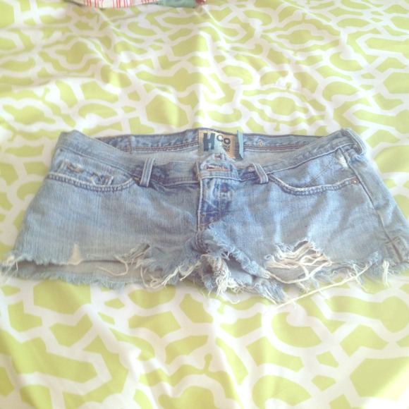 Hollister jean shorts - Picture 1 of 2