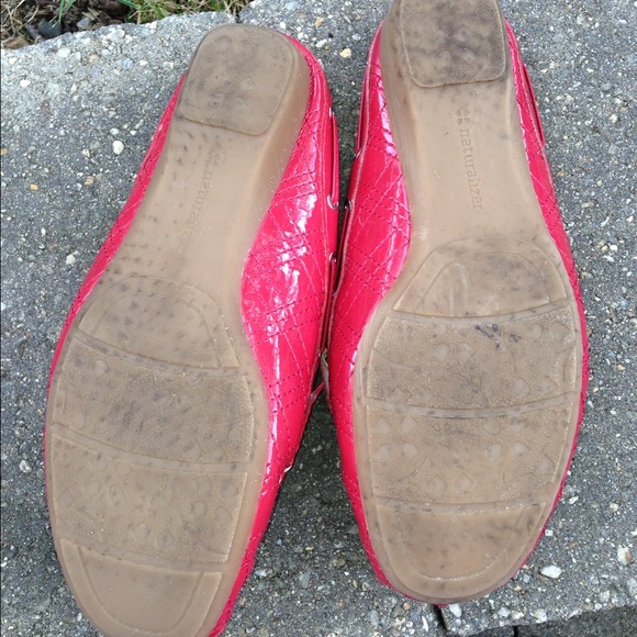 Naturalizer loafer slip ons - Picture 3 of 3