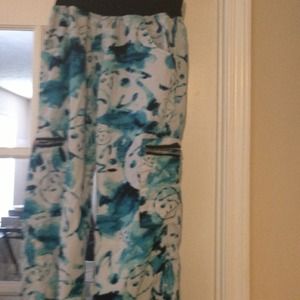 "Reduced".Zumba fitness Pant!!! Comfy and Cute!!