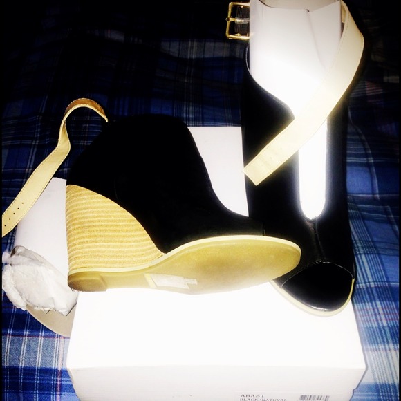 Sabine Wedges !!! Black/Natural 7.5