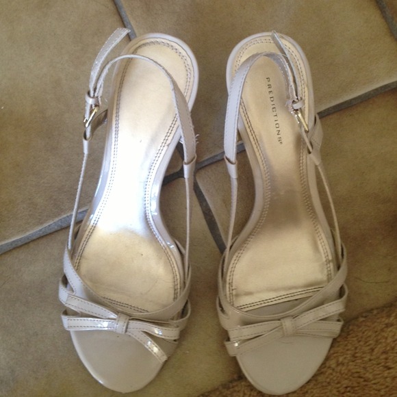 Beige shoes