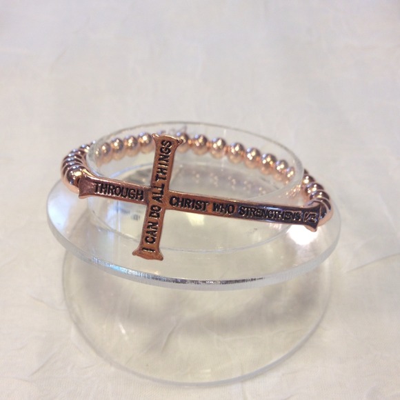 🚫SOLD🚫 Rose Gold Cross Bracelet