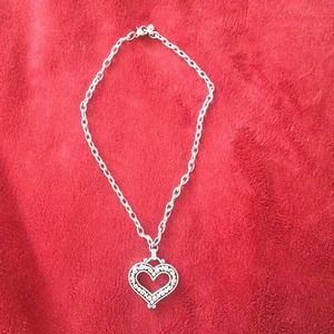 Heart pendant necklace.❤❤❤