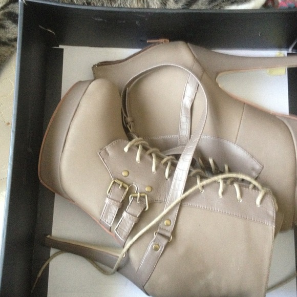 High heel cream ankle boots