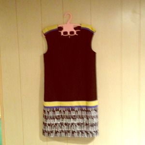 NWOT.  Sleeveless Tahari Dress.