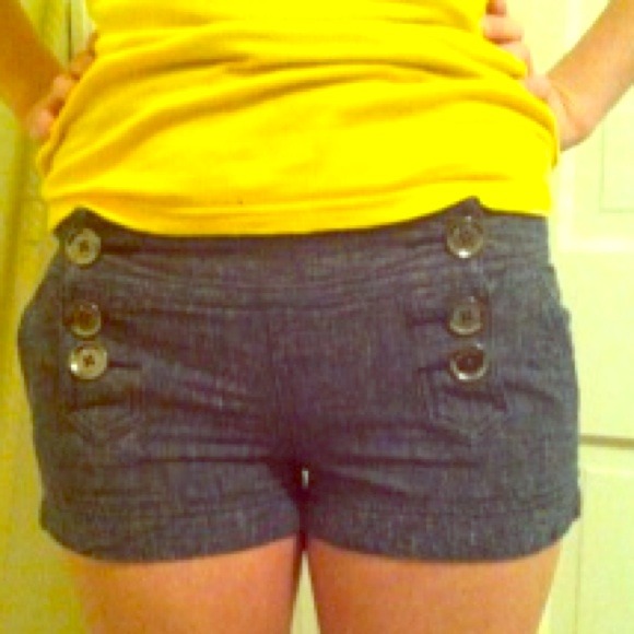 Ann Taylor jean shorts size 4