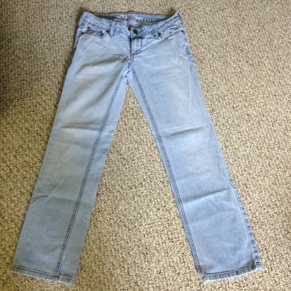 Light jeans