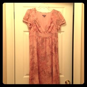 $Reduced!$ Apt. 9 dress in retro print.