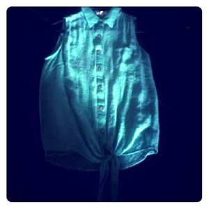 Seafoam green collared tie top.