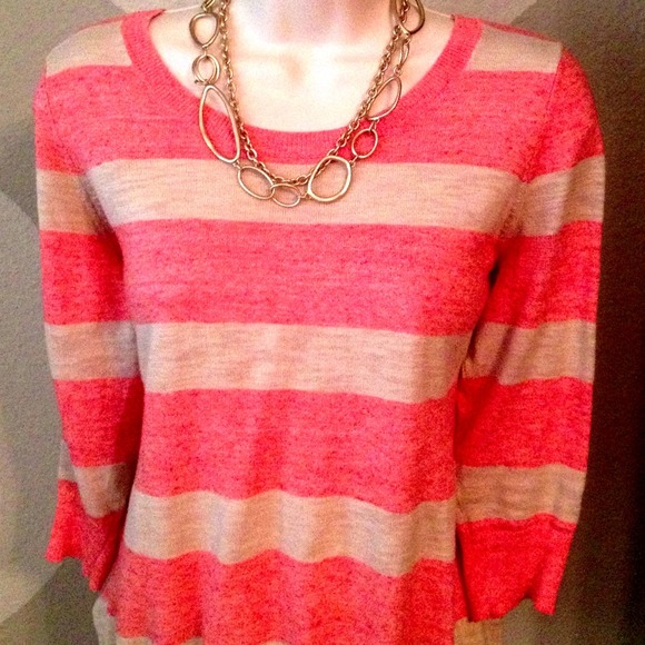 ///SOLD in BUNDLE/// LOFT 3/4 Striped Sweater