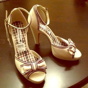 SOLD Canvas heel with ribbon and ankle strap