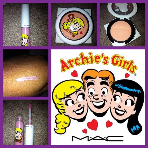 🚫🚫🚫🚫SOLD🚫🚫🚫Mac Lipglass & Blush