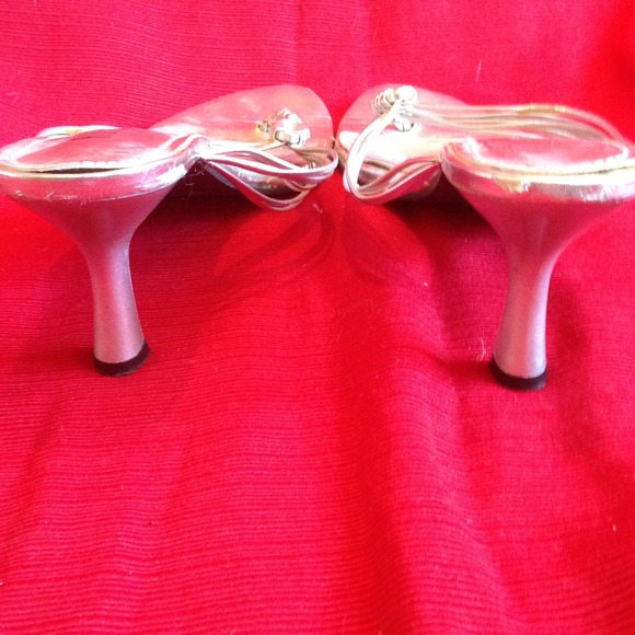 Shoes - Picture 3 of 3