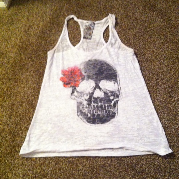 Skull tank top