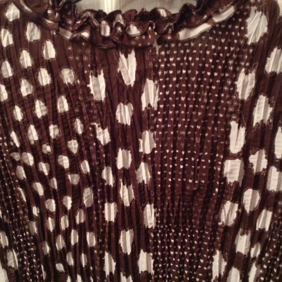 Blouse - Picture 2 of 3