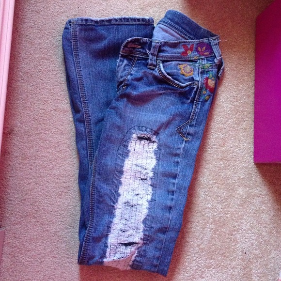 Jeans - Picture 1 of 2