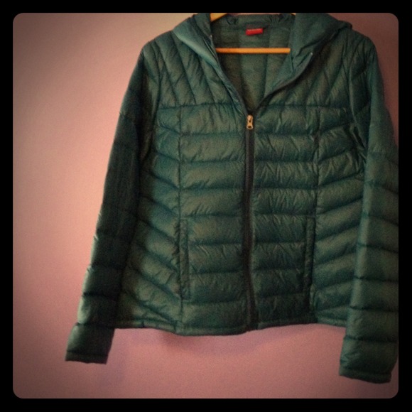 Super lightweight Merona puffer jacket