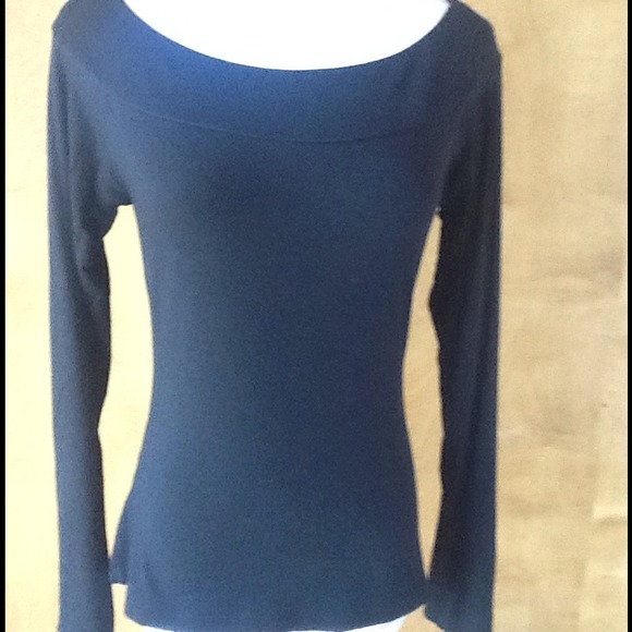 Banana Republic Tops - Banana Republic Black Longsleeve Stretch Top
