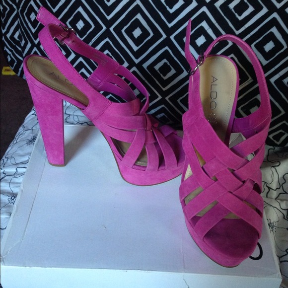 Aldo magenta platform sandals