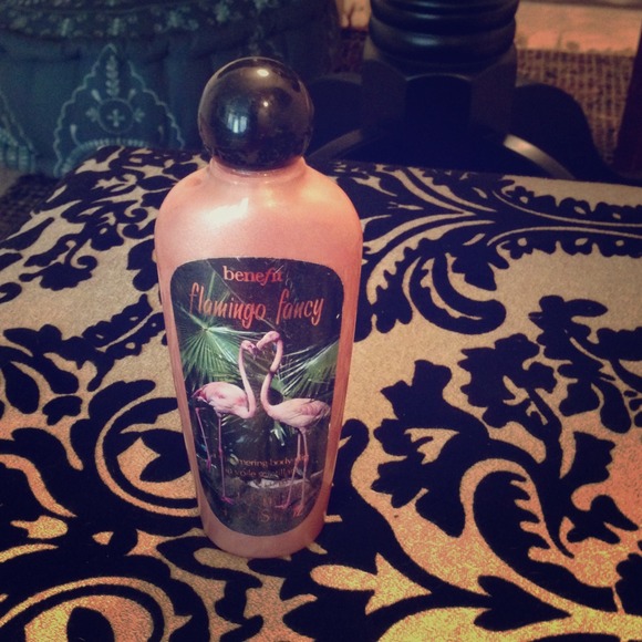 🐯REDUCED! {benefit cosmetics body bronzer}