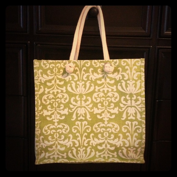 Boutique tote, green and white