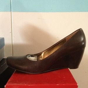 Bundle for jlc11880 brown wedge & royal blue pump