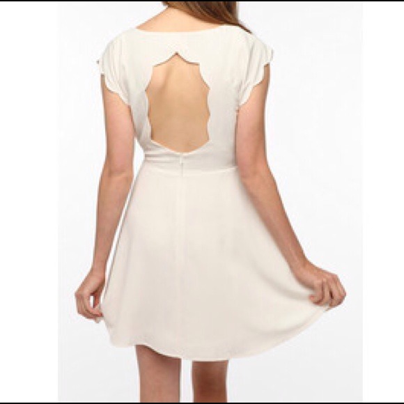 Silky Scallop-Back Dress