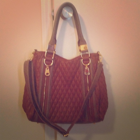 SOLD IN BUNDLE Chocolate quilted handbag
