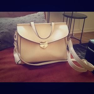 'Street Level' beige structured shoulder bag