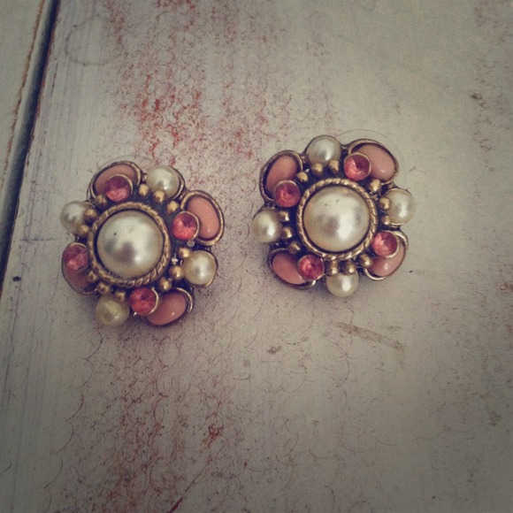 Pink stud earrings SOLD