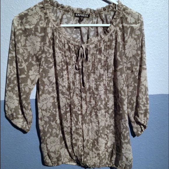 New Express Top - Picture 1 of 2