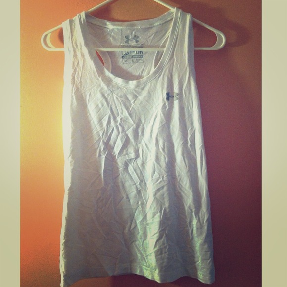 White Underarmour Work Out Tank - Picture 1 of 1