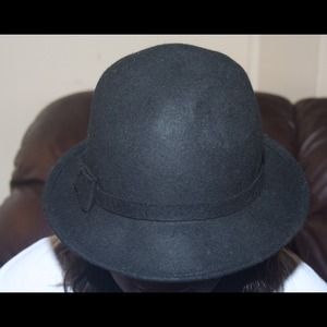 Wool Black Hat.