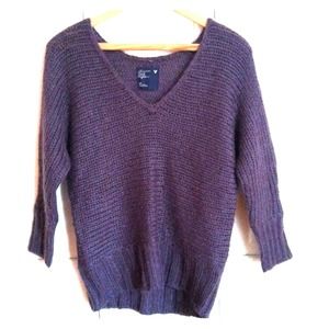 V-neck plum oversized sweater NEVER WORN